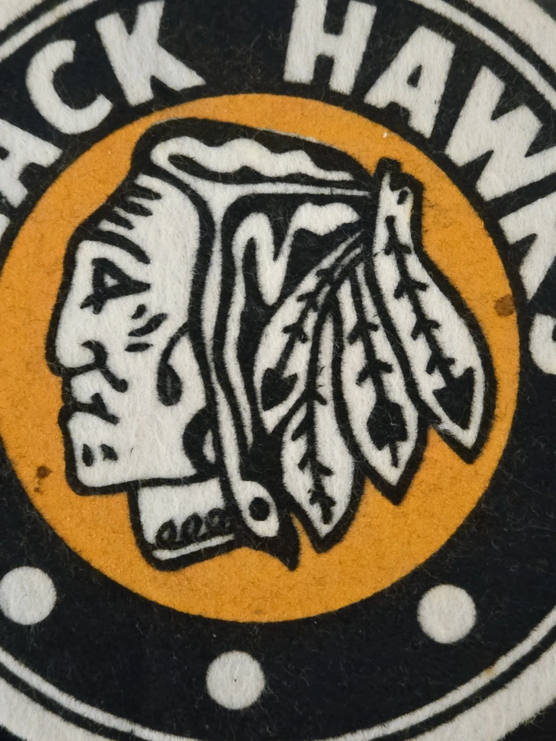 Rare Authentic Pre 1965 Black Hawks 5" Jersey Crest - photo 3