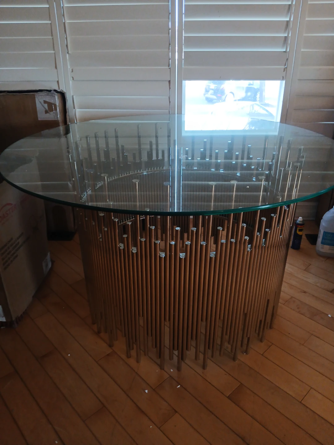 Round Glass Top Dining Table with Unique Base