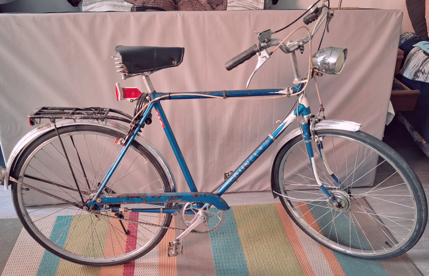 Dunelt Blue and Silver Vintage Bicycle - photo 4