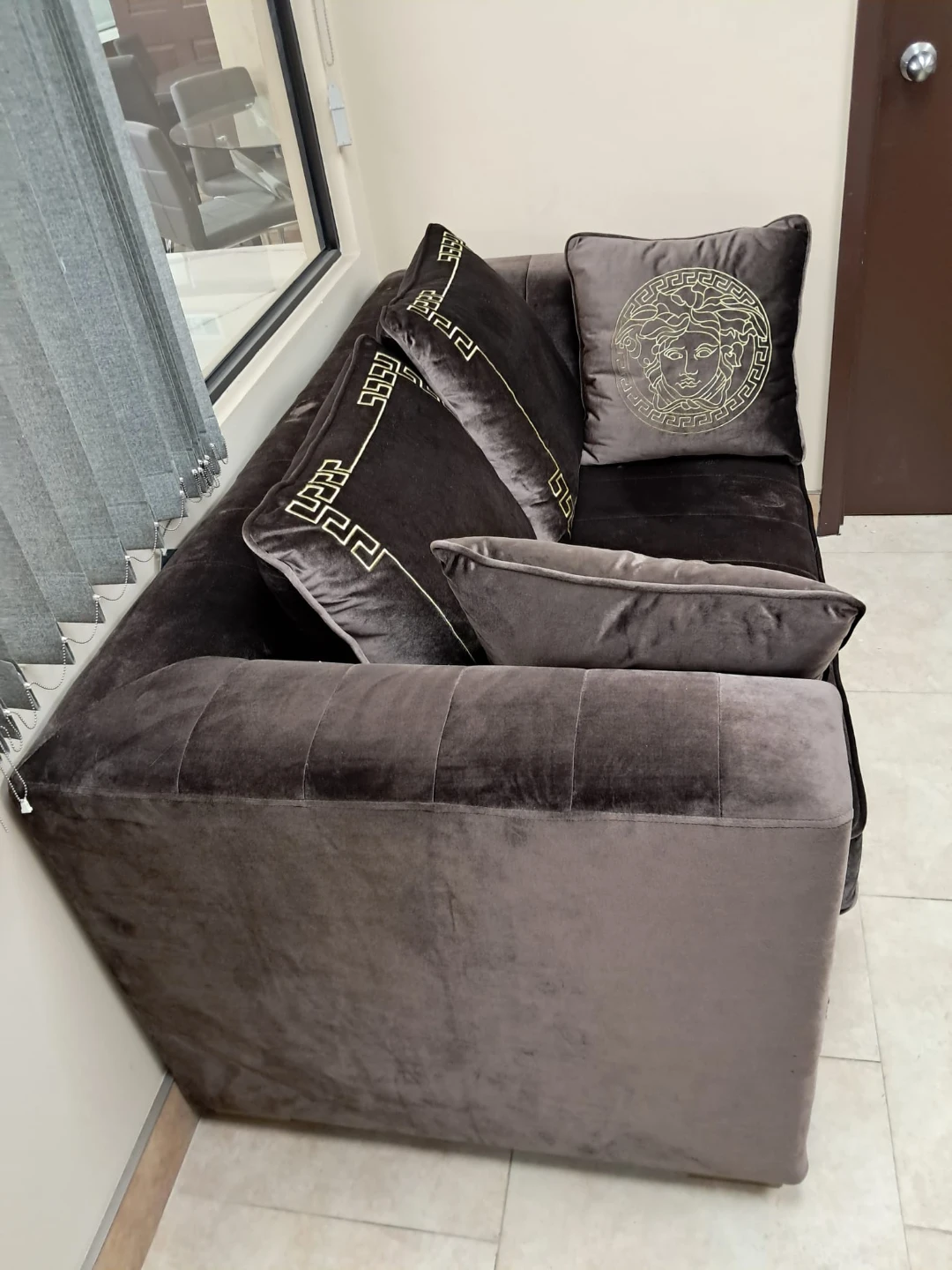 Velvet Sofa with Decorative Medusa Head Accents - photo 5
