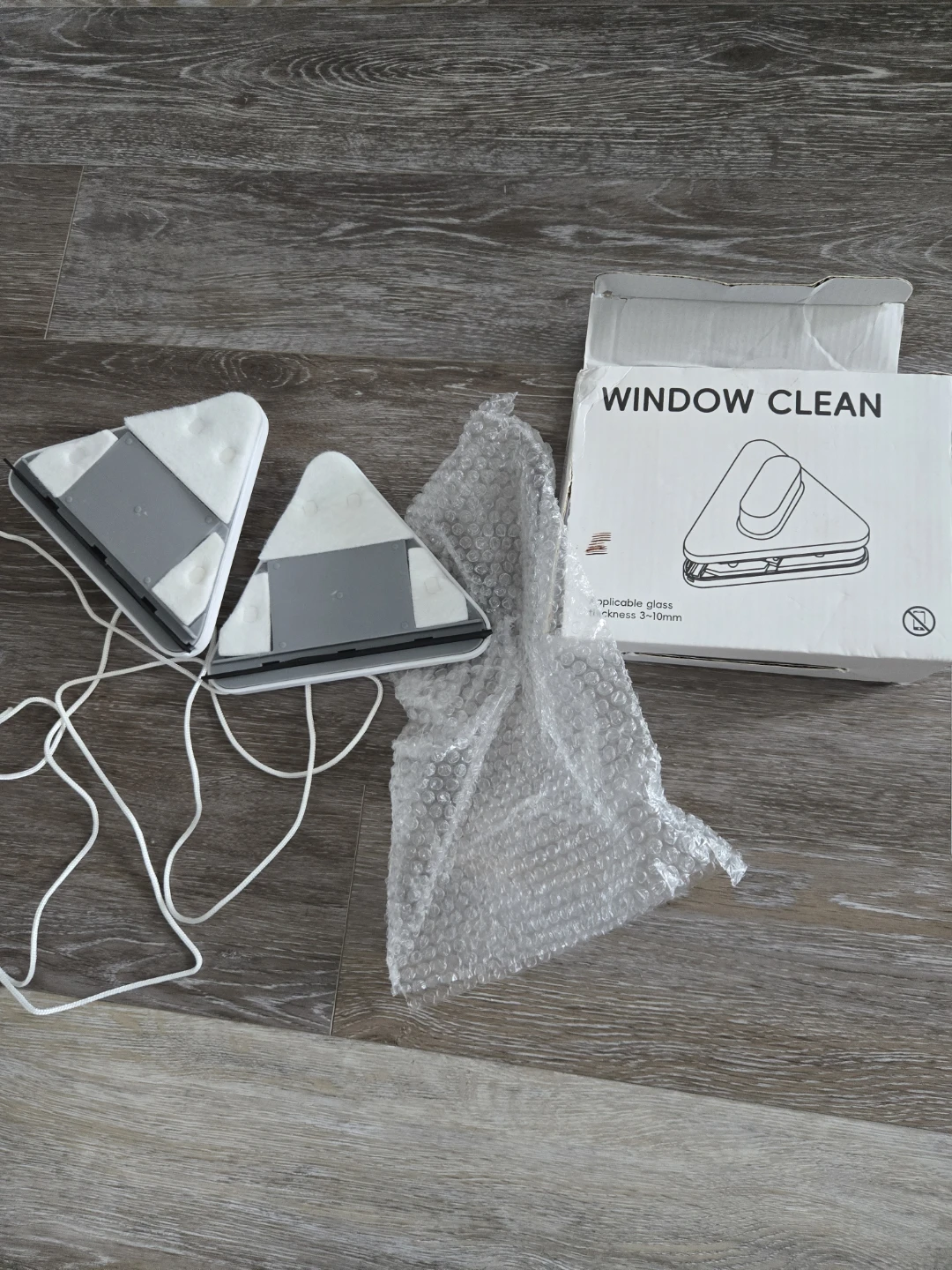 Magnetic Window Cleaner