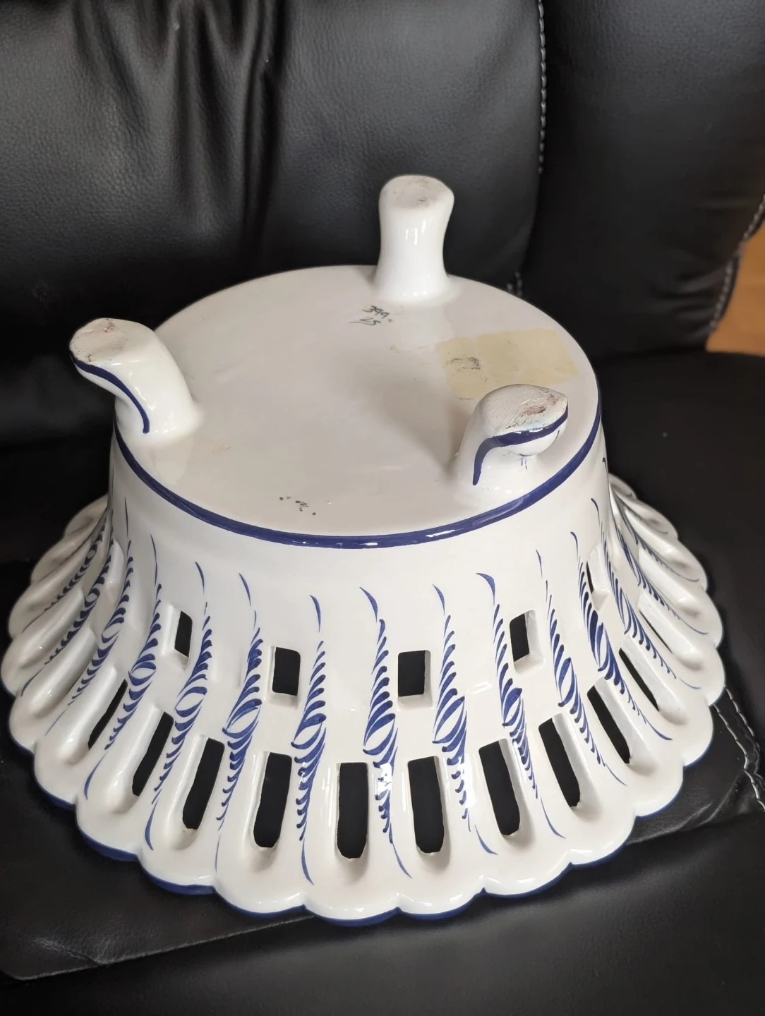 White and Blue Ceramic Fruit Bowl - photo 5