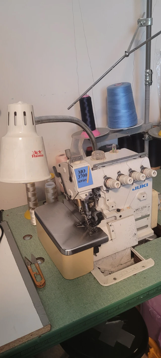JUKI MO-3700 Series Serger Sewing Machine - photo 4
