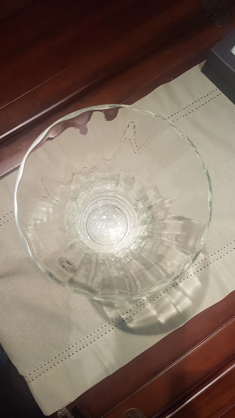 Clear Glass Vase - photo 3