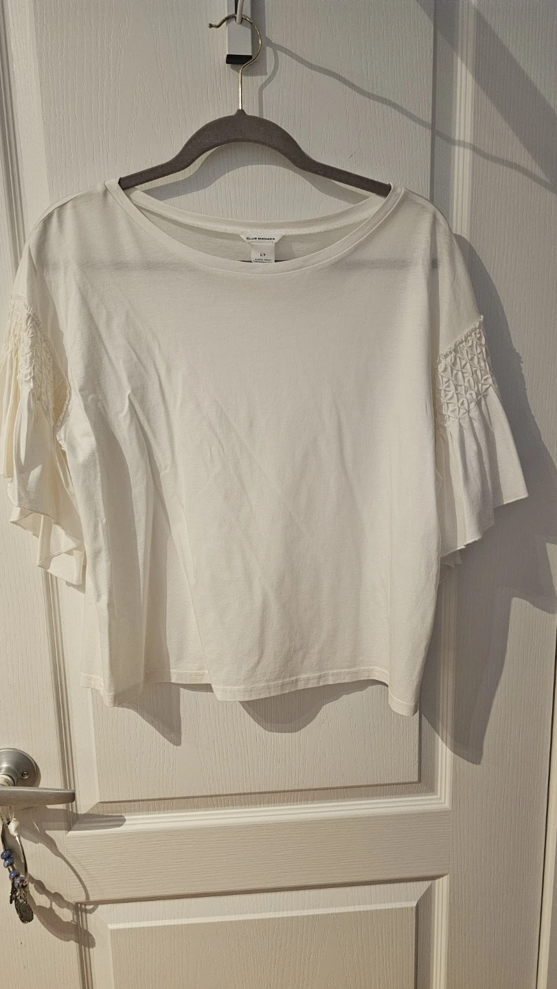 White Club Monaco Top & Green Pleated Skirt Set - Size M - photo 2