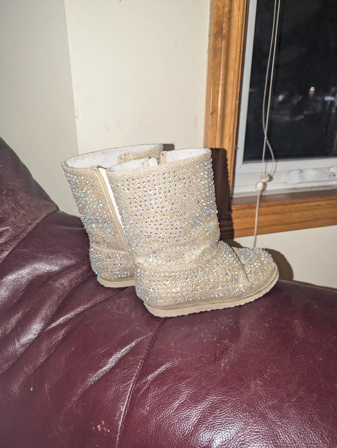 🌱Sparkly Tan Winter Boots