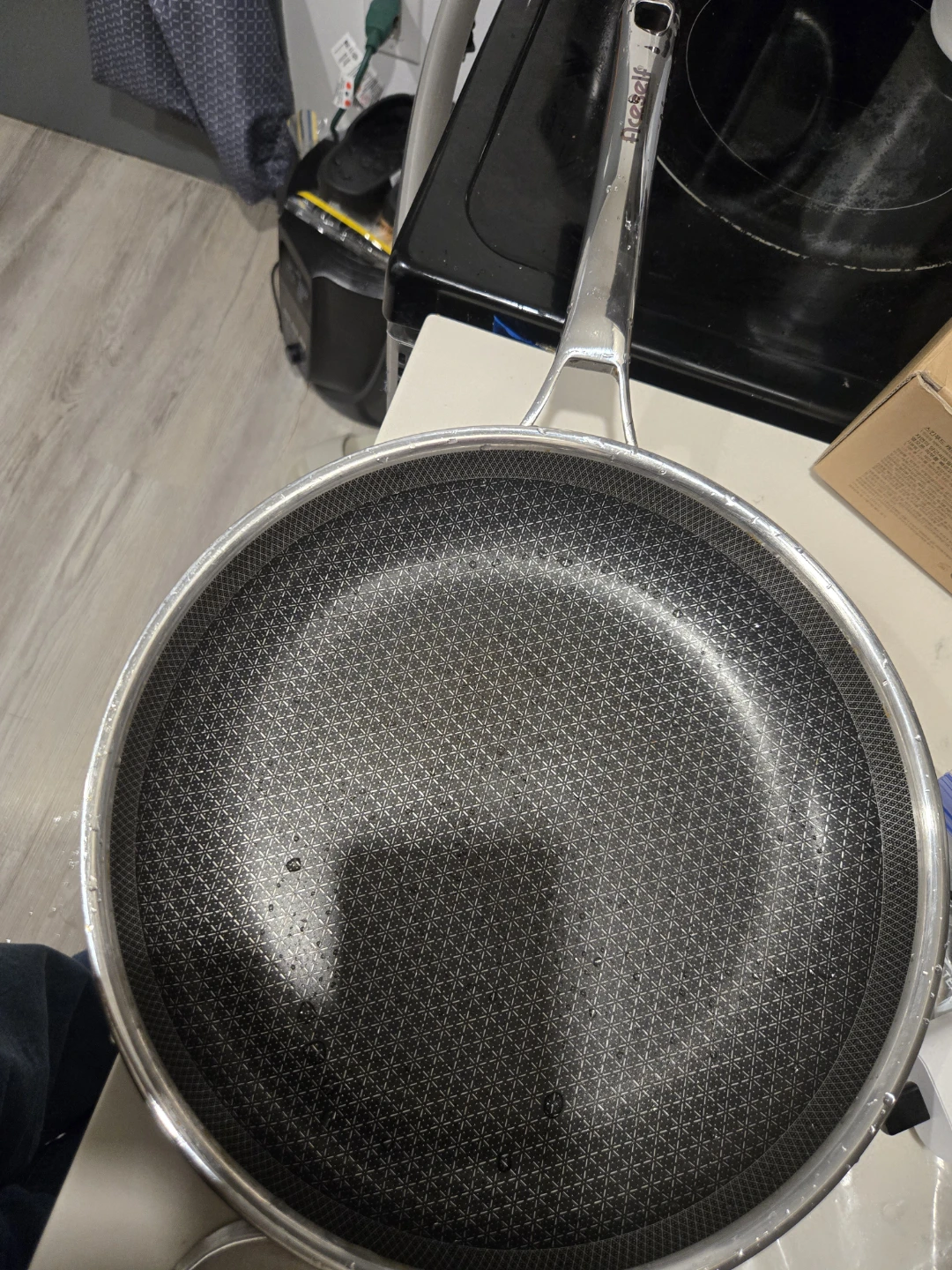Fissler Stainless Steel Honeycomb Wok Pan - photo 3