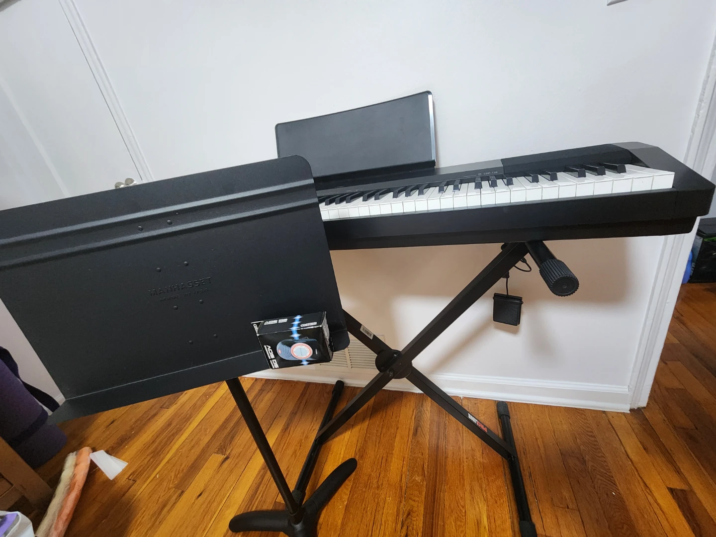 Piano metronome music sheet stand - photo 2
