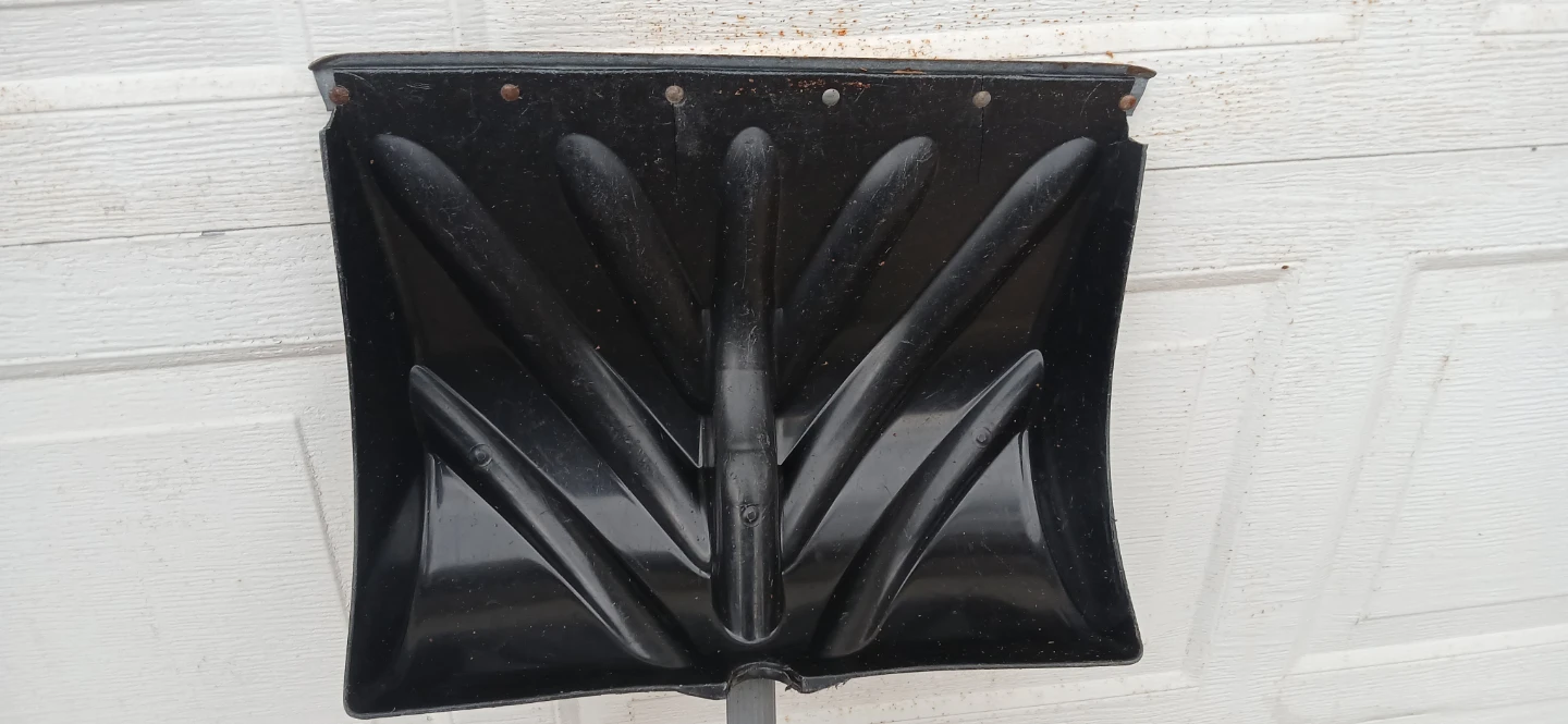 Snow shovel with D-handle - photo 5