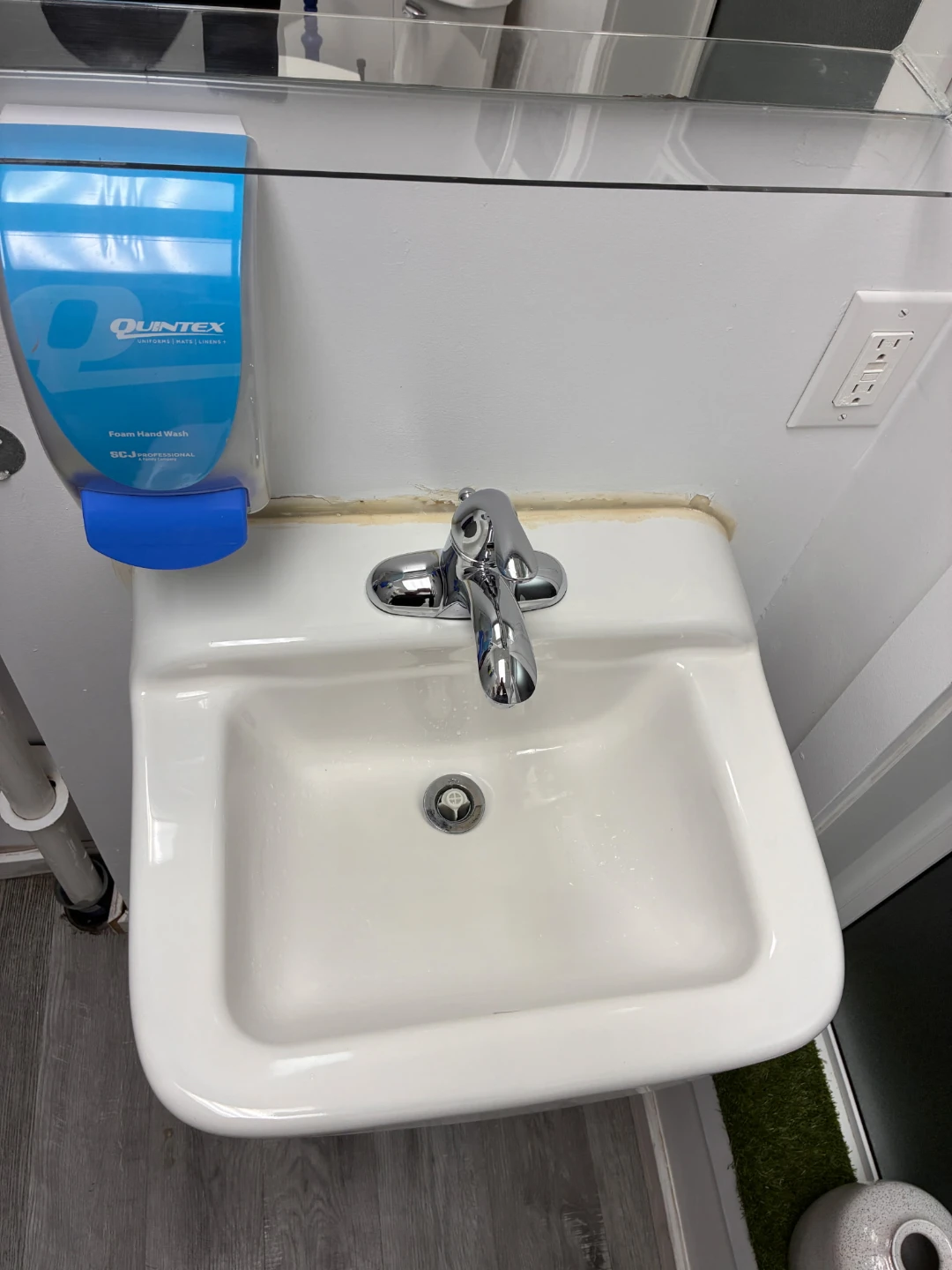 Cleanedby A&A Services. - photo 3