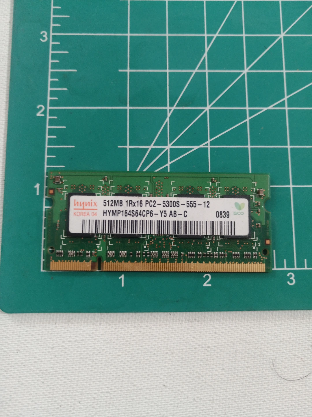 Hynix 512MB 1Rx16 PC2-5300S-555-12 RAM Module - photo 2