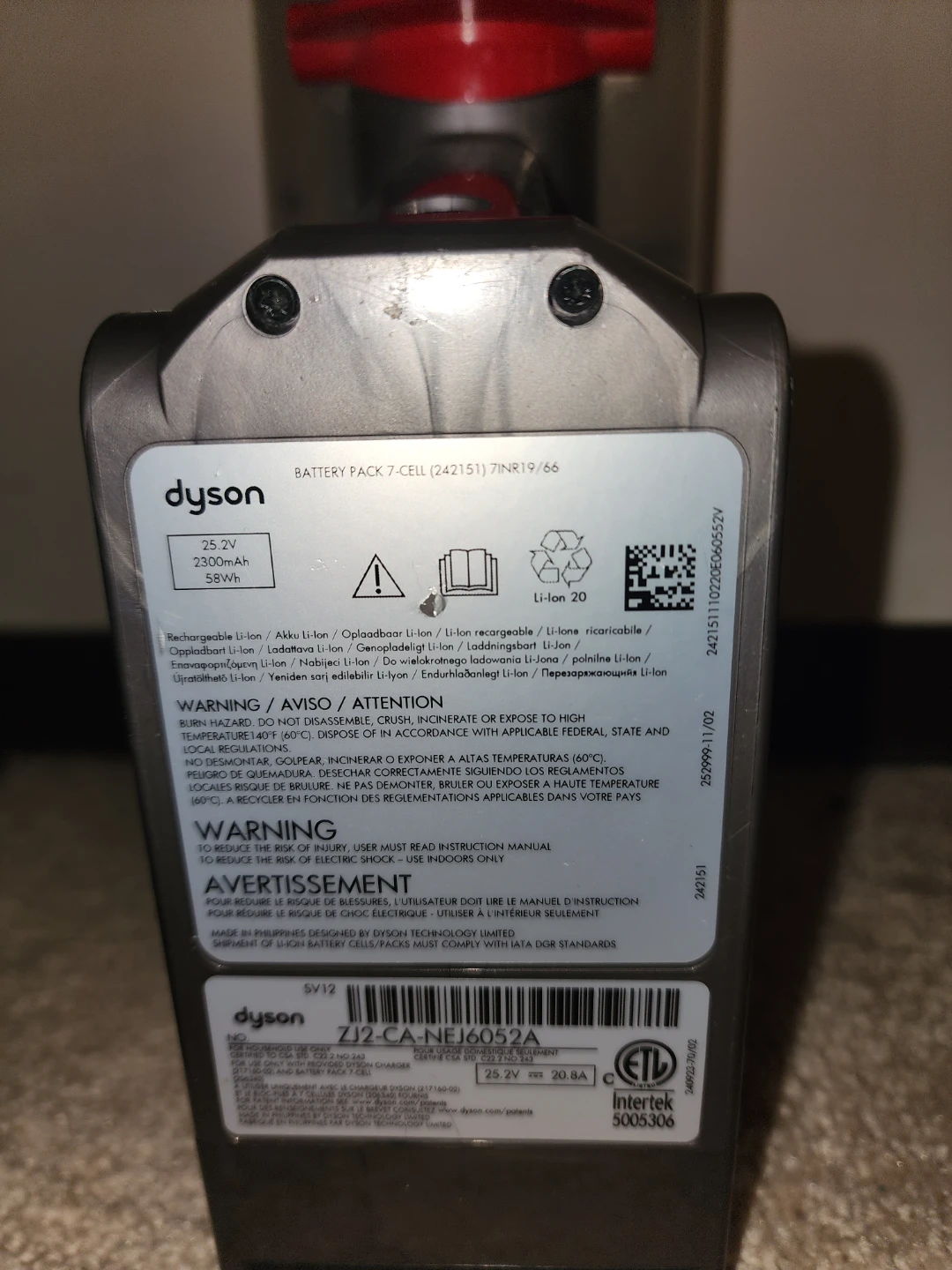 Dyson Cyclone V10 Motorhead Cordless Vacuum - photo 3