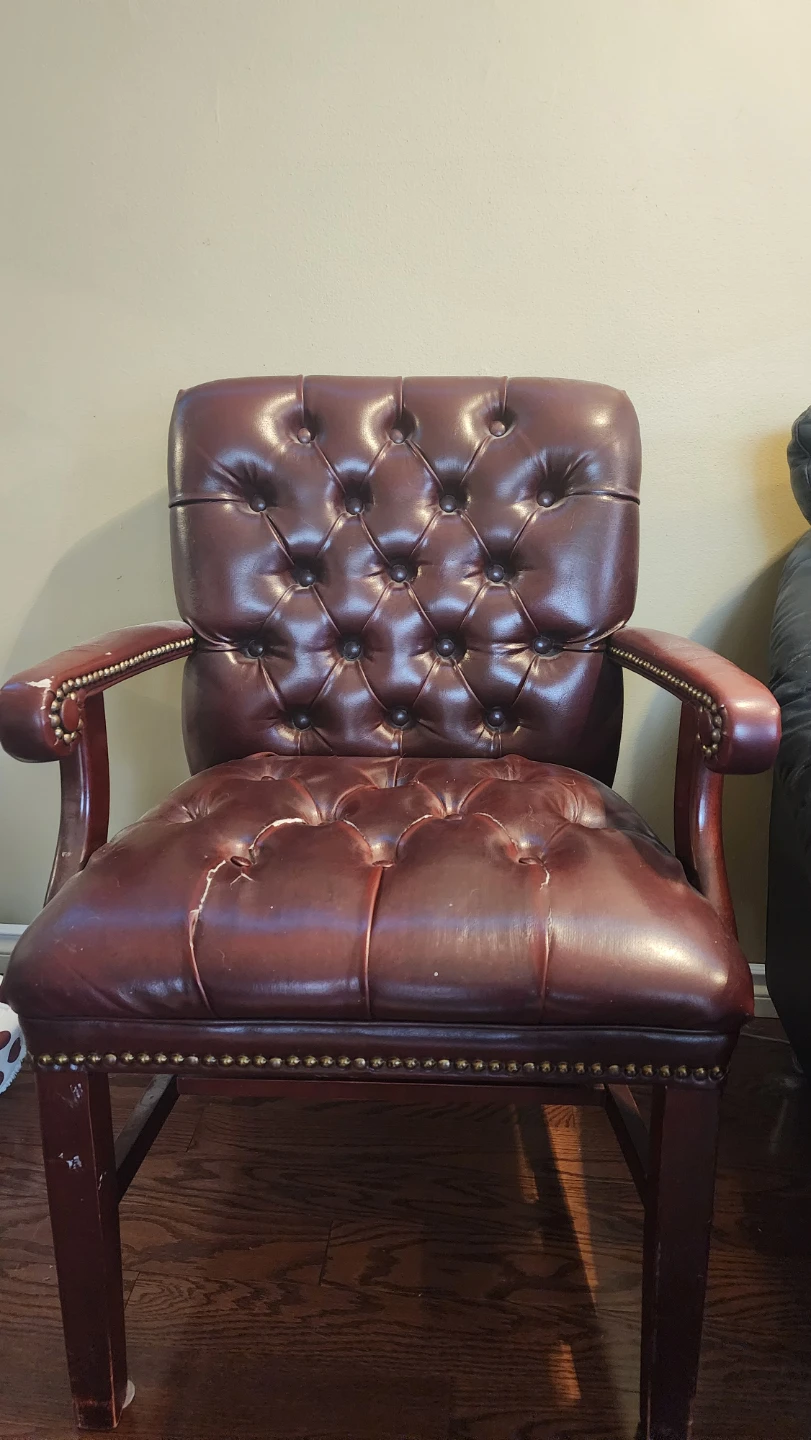 Brown Tufted Leather Office Chair - photo 2