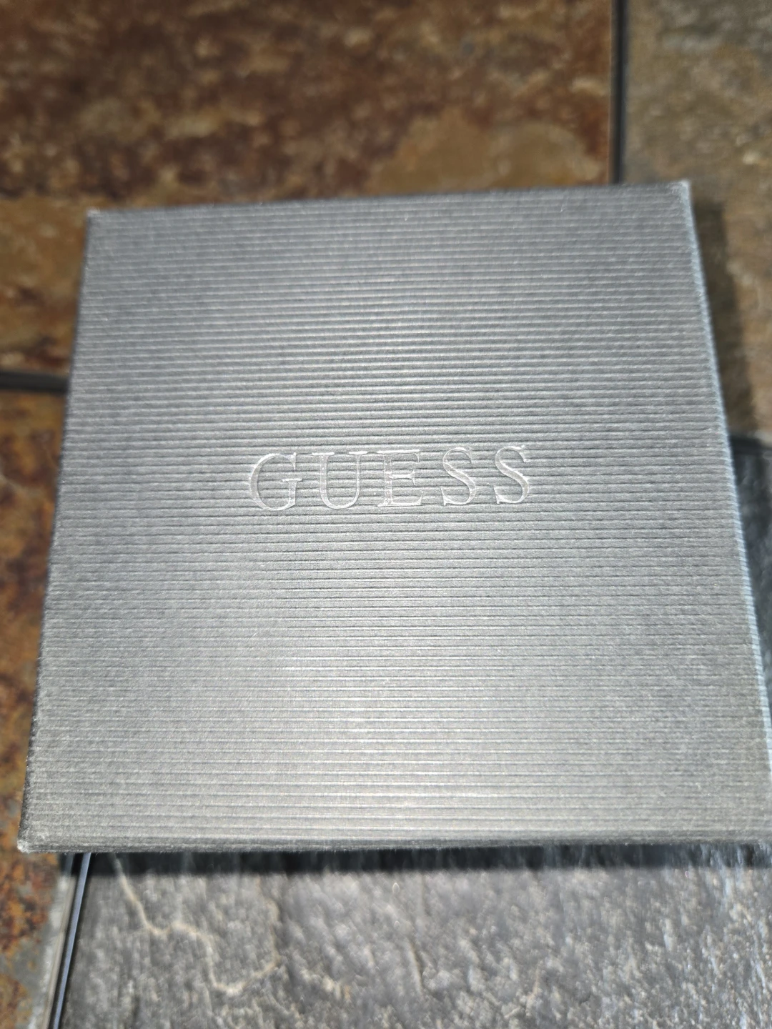 Womens Authentic Guess Watch - photo 2