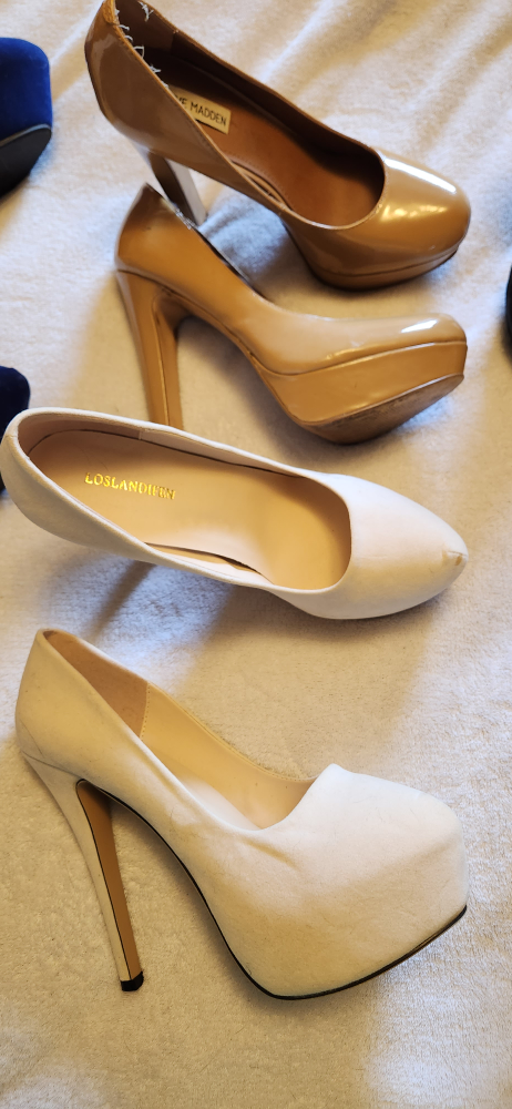 Womens assortment of size 10 heels