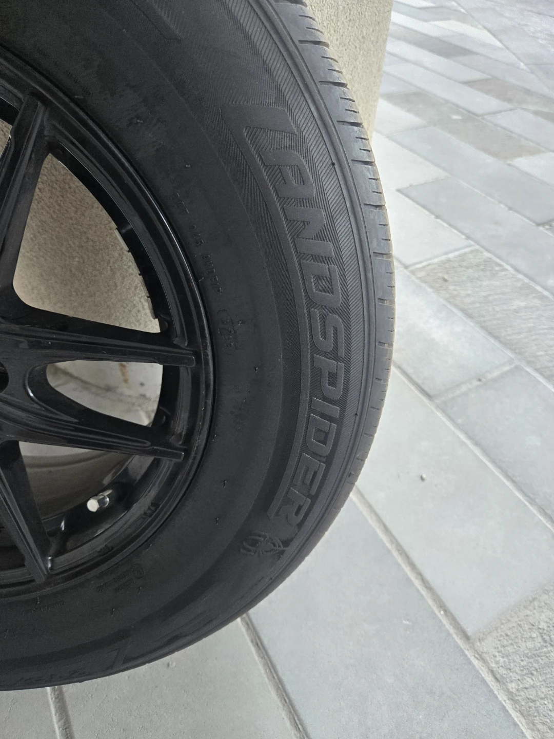 EUC Landspider Citytraxx 215/70R15 Tires + DAI Blk Alloy Rim - photo 3