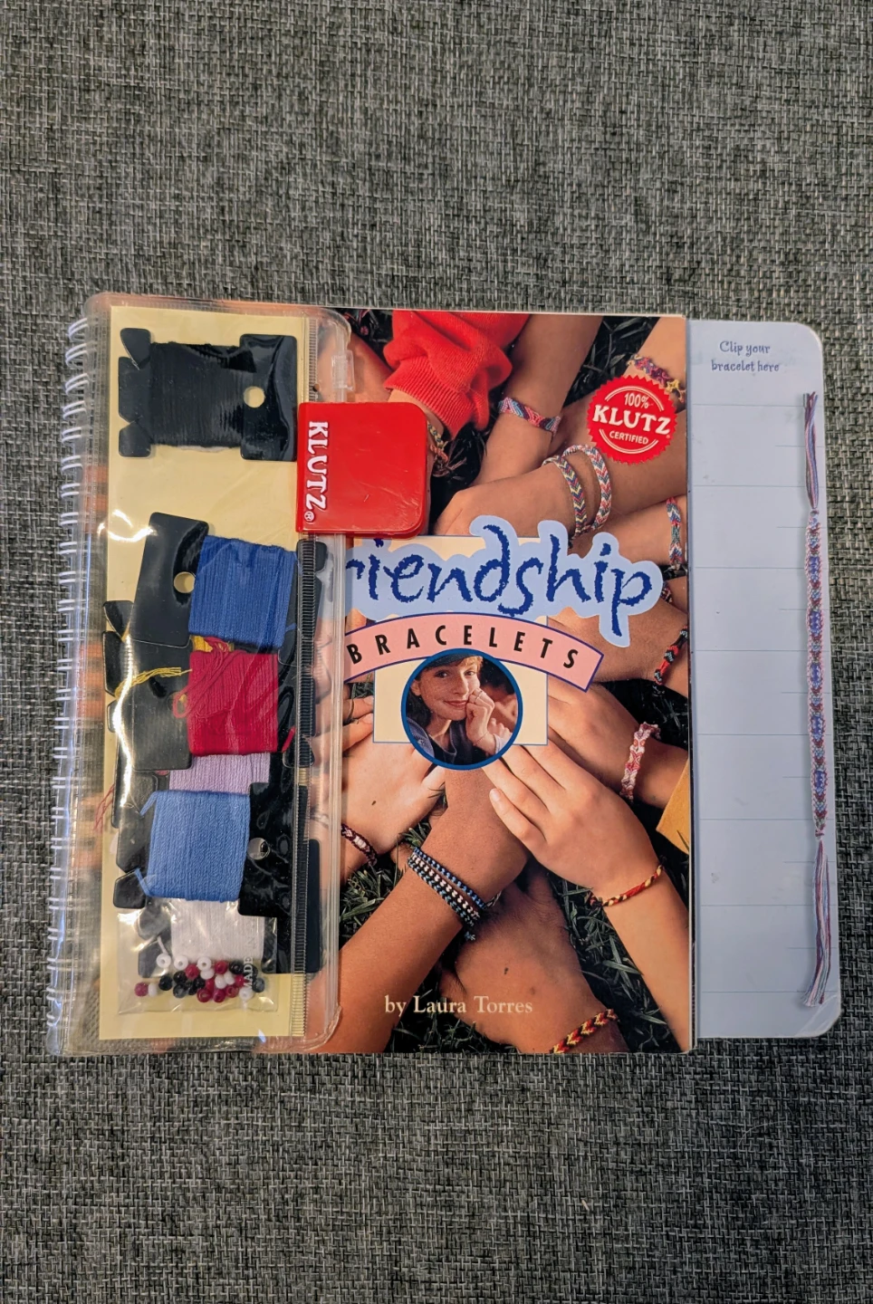Klutz Friendship Bracelets 10 Ways Craft Kit Book