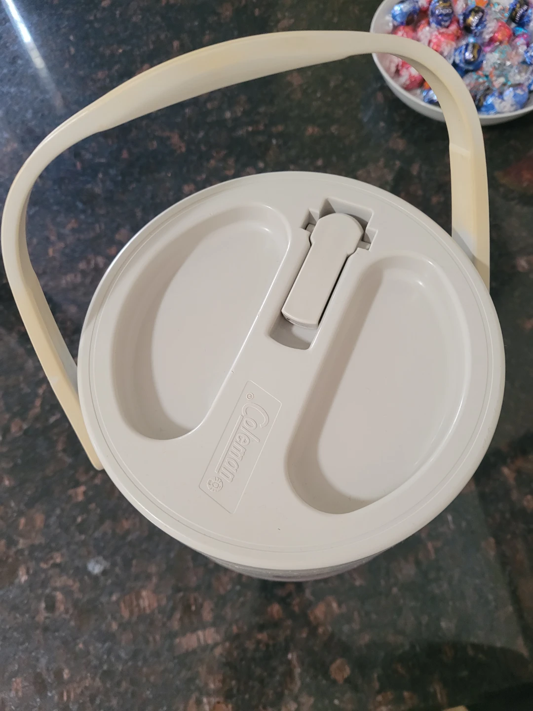 Coleman PolyLite 1 Gallon Water Cooler Jug - photo 3