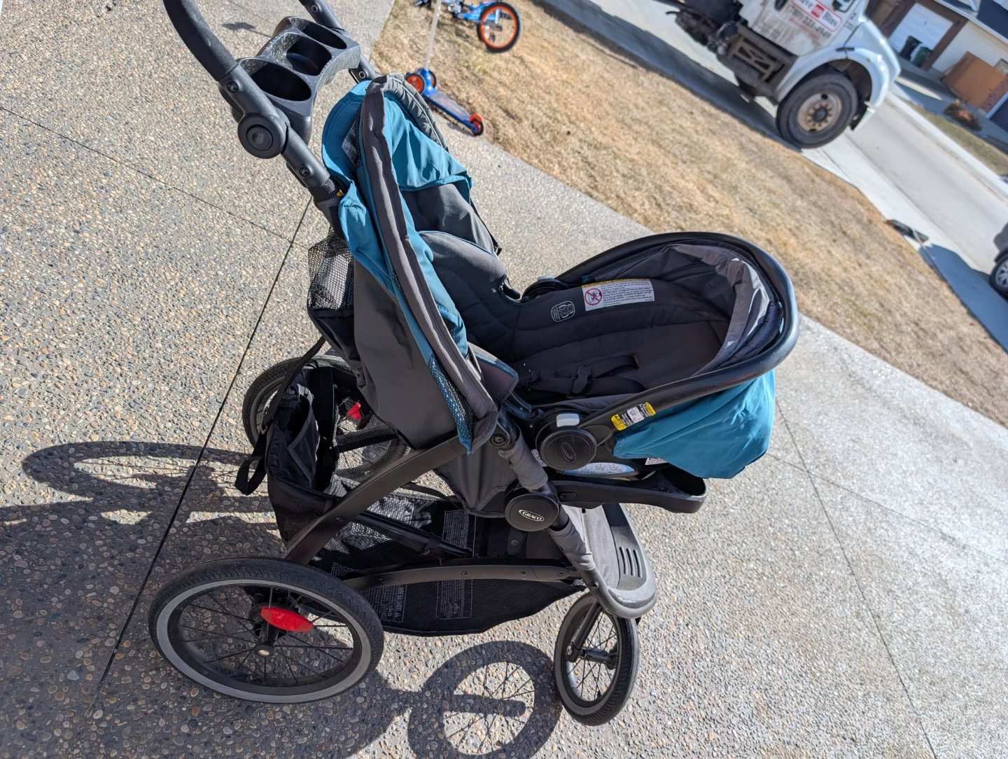 Graco Stroller and SnugRide 35 Lite LX Car Seat - photo 4
