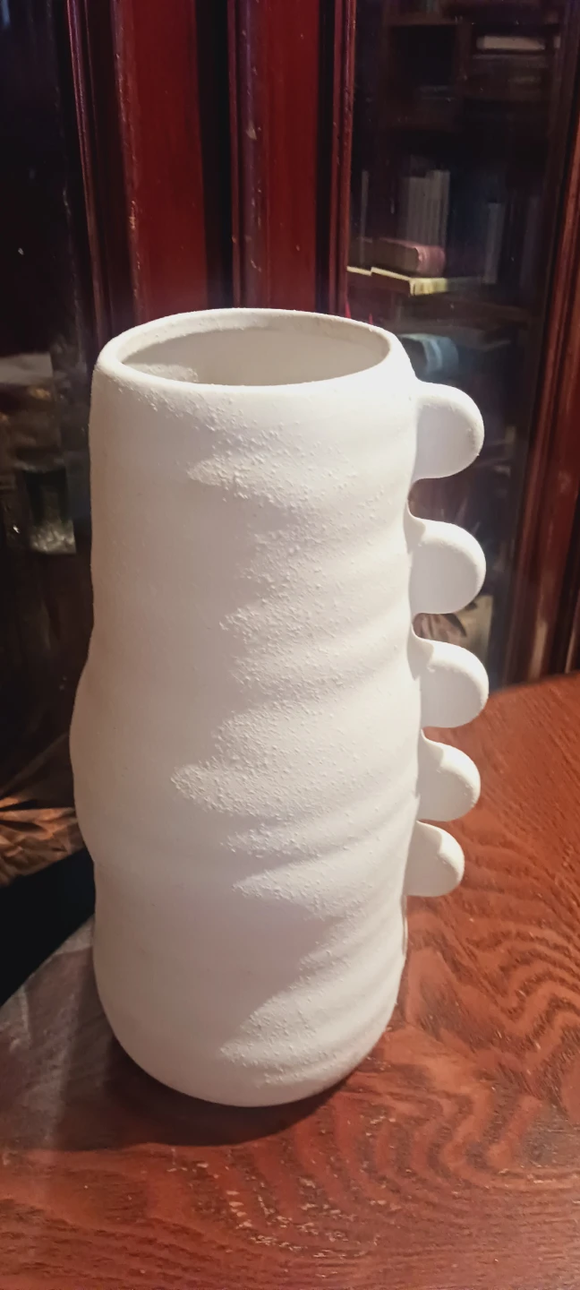Large White Modern Ceramic Decorative Vase - photo 3