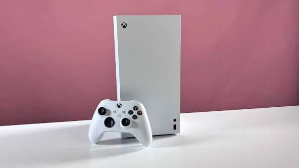 Console Xbox Series S Blanche avec manette
