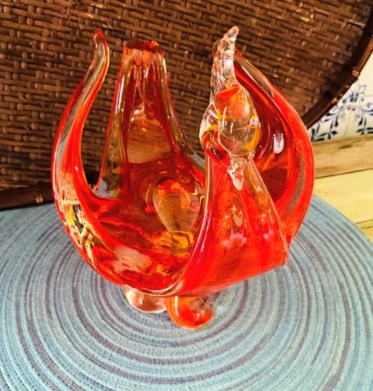 Vintage Chalet / Lorraine Rare Red/Pink Hues Glass Bird - photo 3