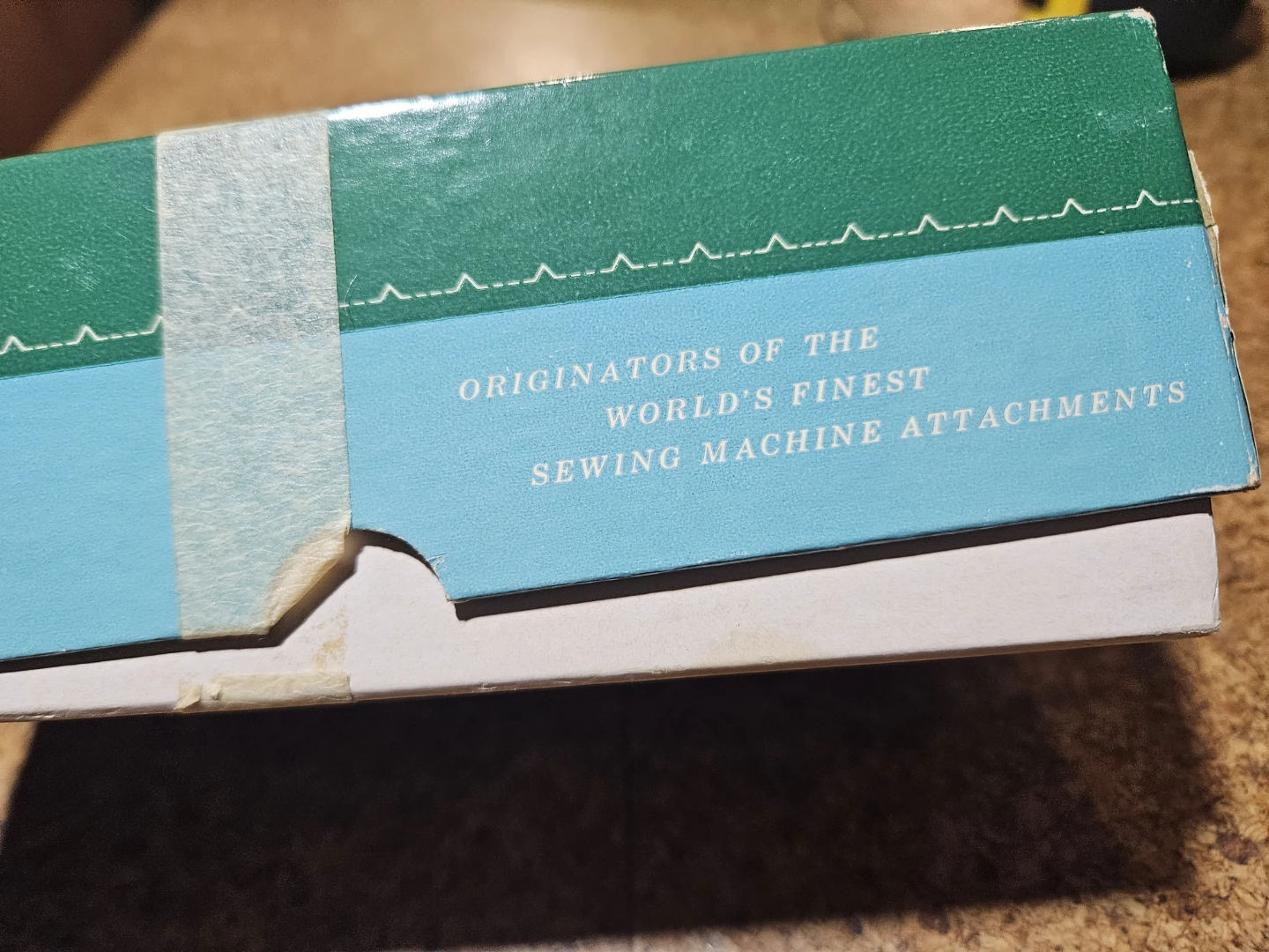 Greist Automatic Buttonholer Sewing Machine Attachment - photo 5