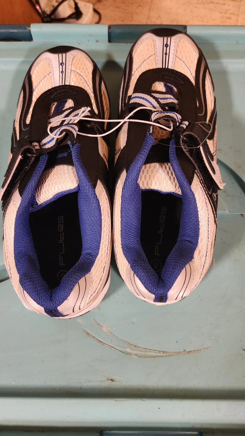 Flites Kids Athletic Shoes Size 5 - photo 5