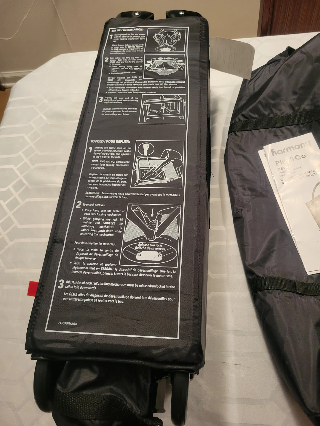 Harmony Play & Go Deluxe Portable Playard - photo 2