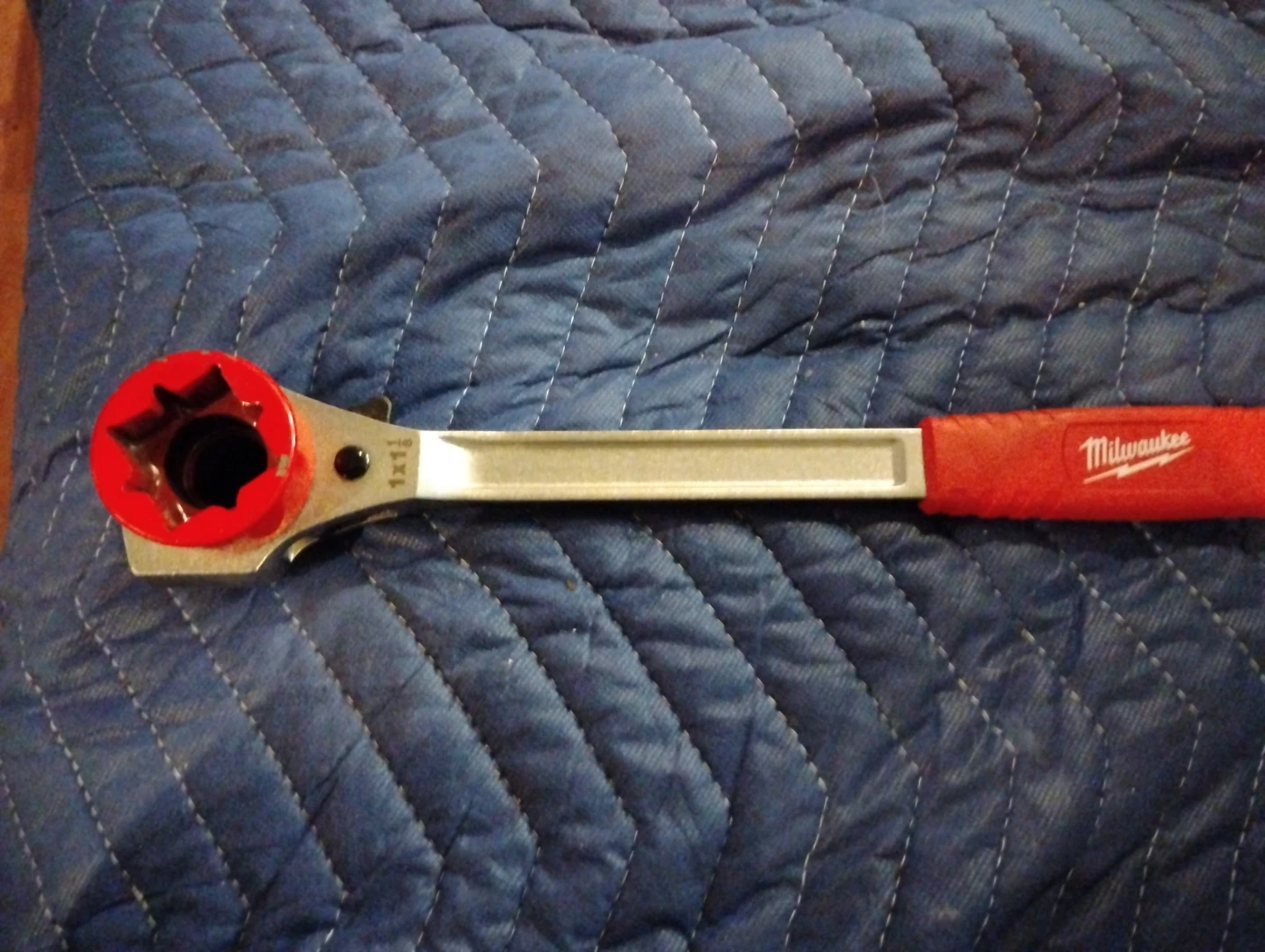 Milwaukee Ratchet Wrench 1x1/8"