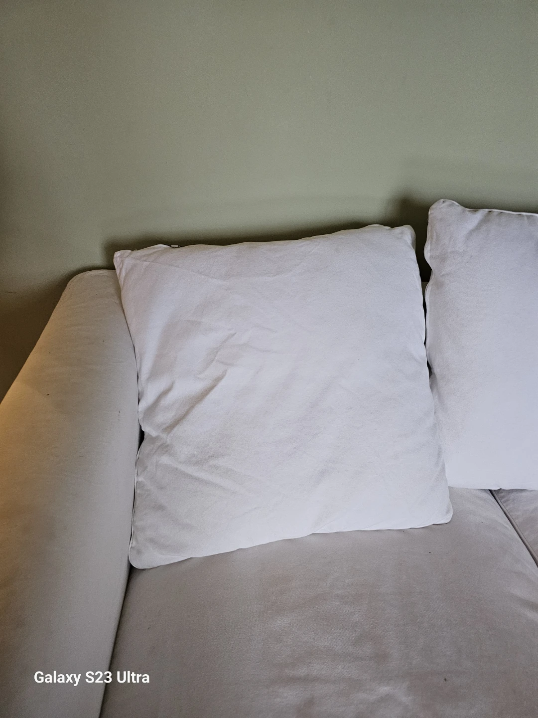 White Sectional Sofa with Cushions - photo 3