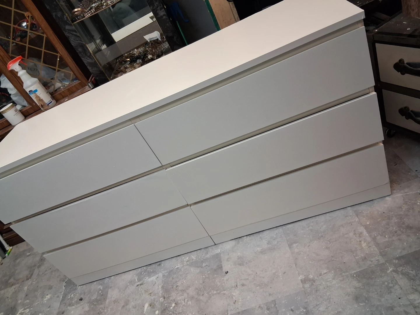 White 6-Drawer Dresser