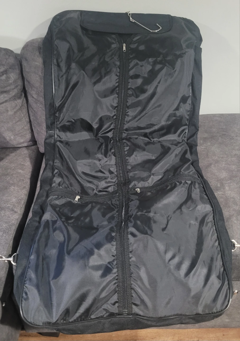 Lynx Black Garment Bag - photo 2