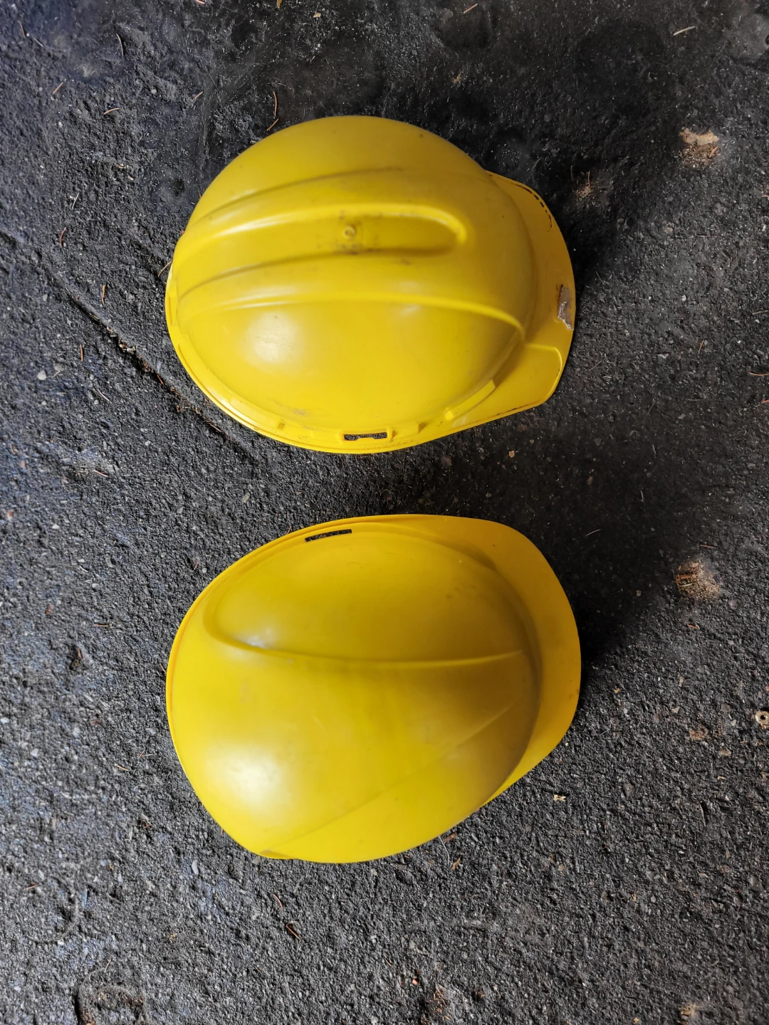 Yellow Hard Hats (2)