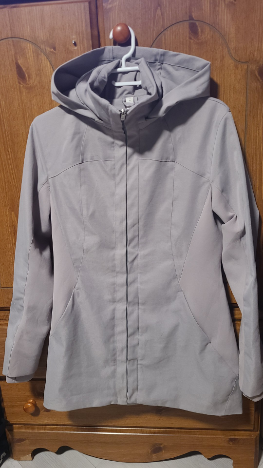 Lululemon Like a Glove Hooded Jacket