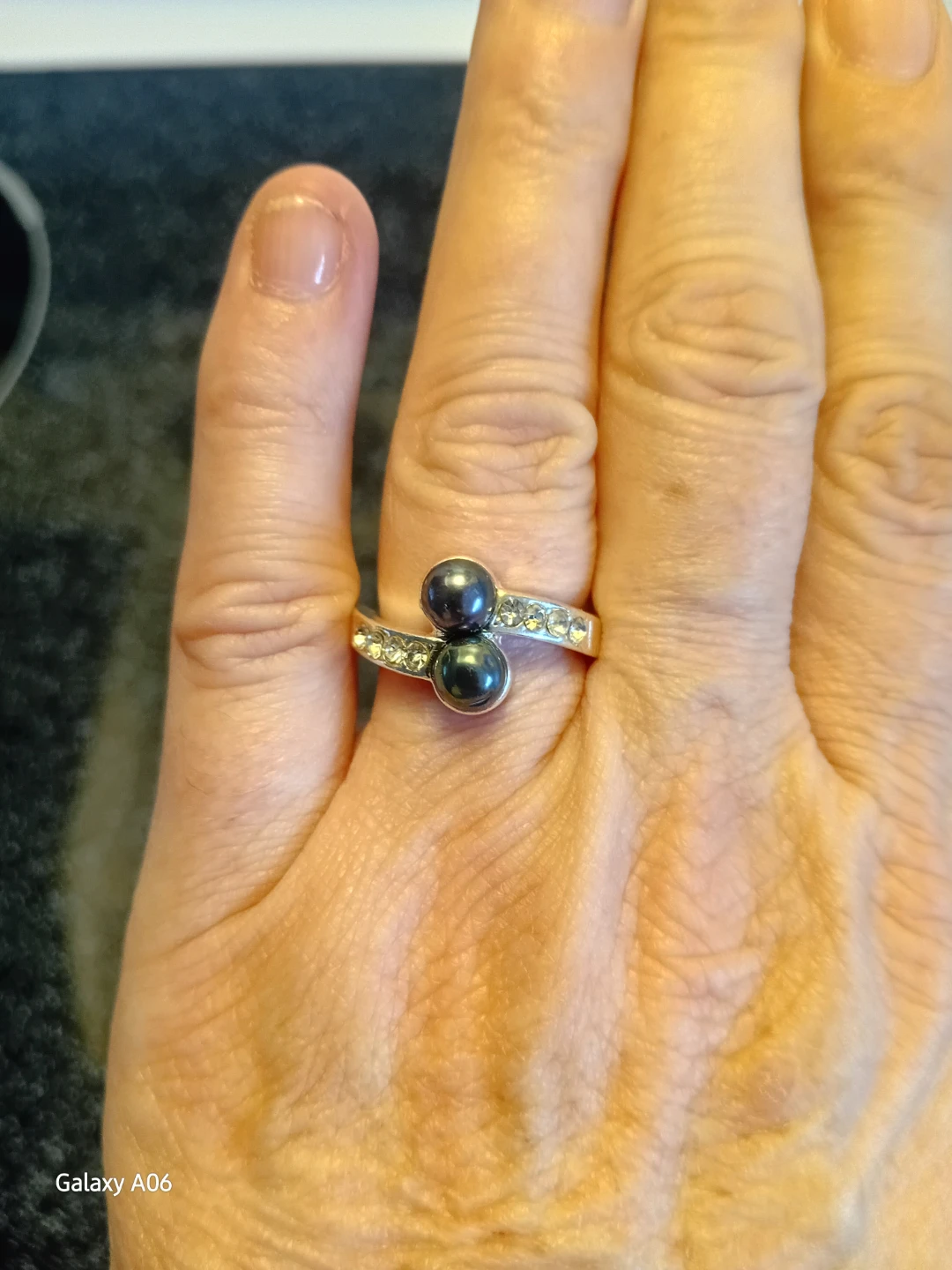 Bypass Ring with Two Black Pearls