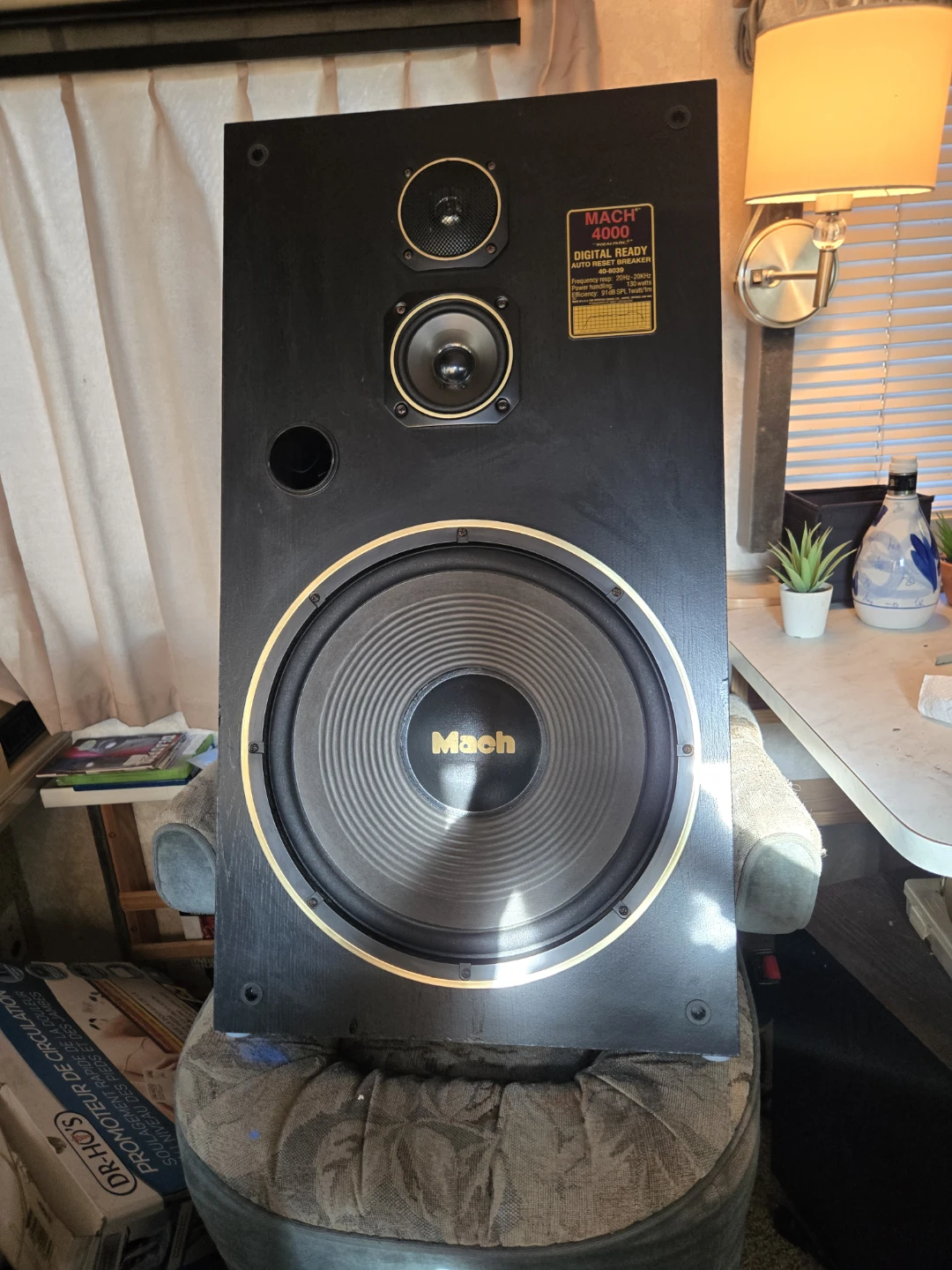 Realistic Mach 4000 Speakers