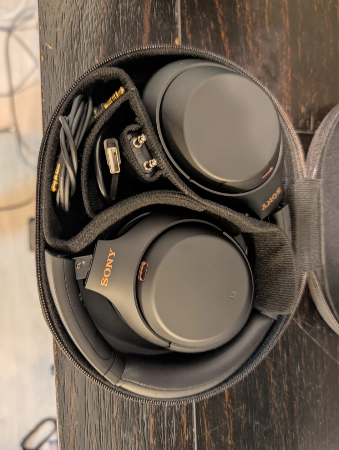 Sony WH-1000XM4 Noise Cancelling Headphones - photo 2