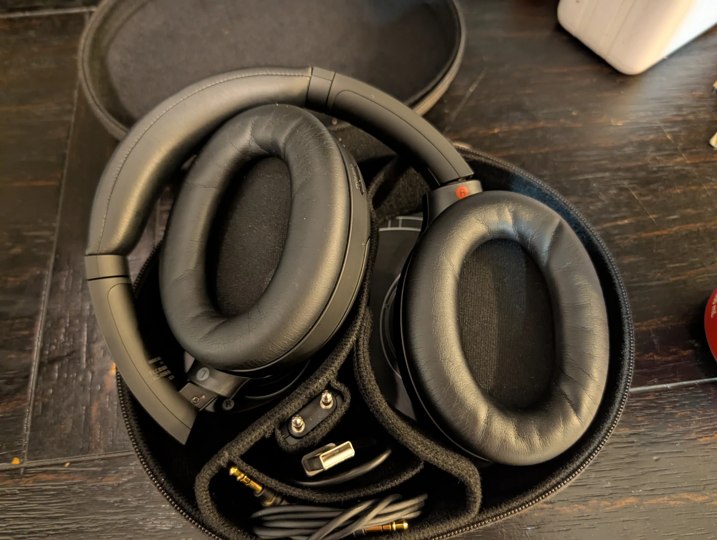 Sony WH-1000XM4 Noise Cancelling Headphones - photo 3