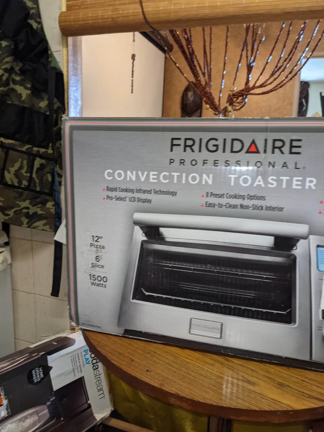 Frigidaire Professional Convection Toaster Oven - photo 5
