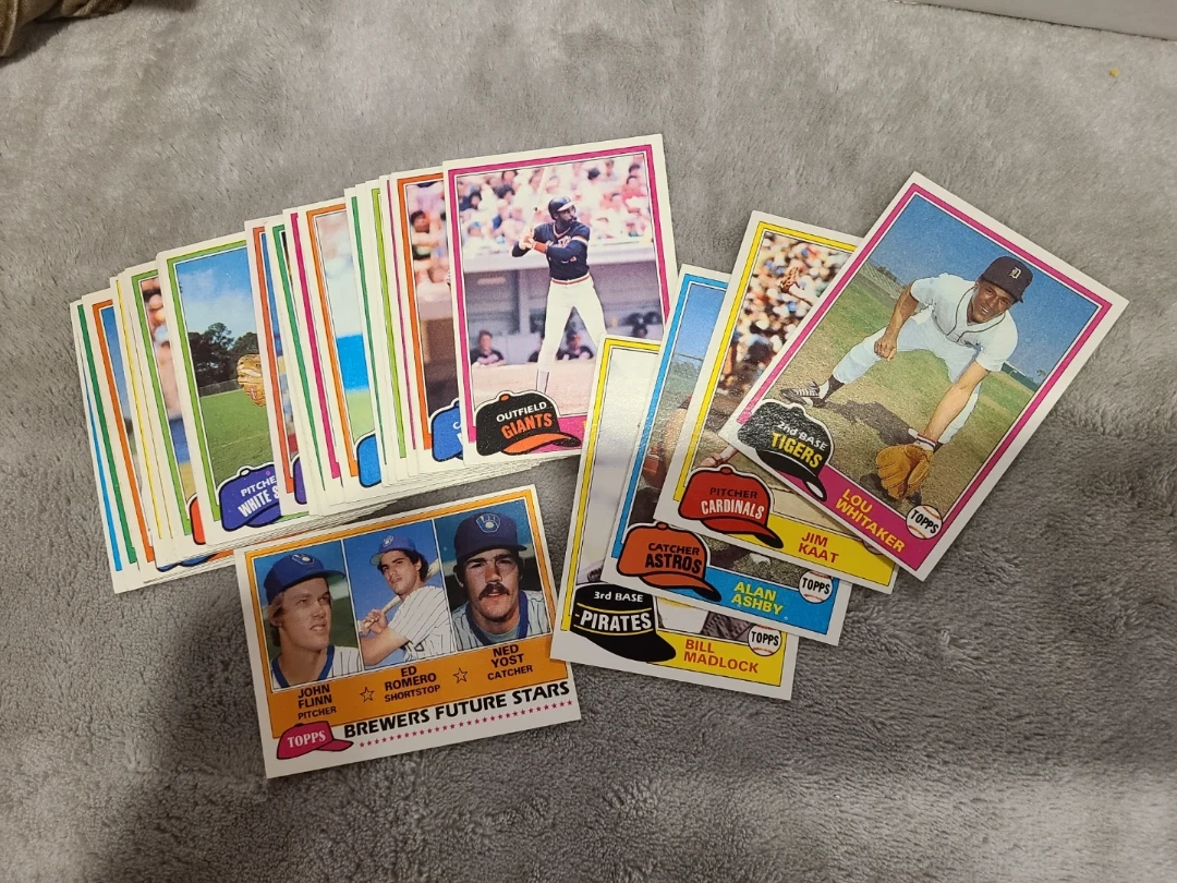 1981 Topps Baseball Cards Lot