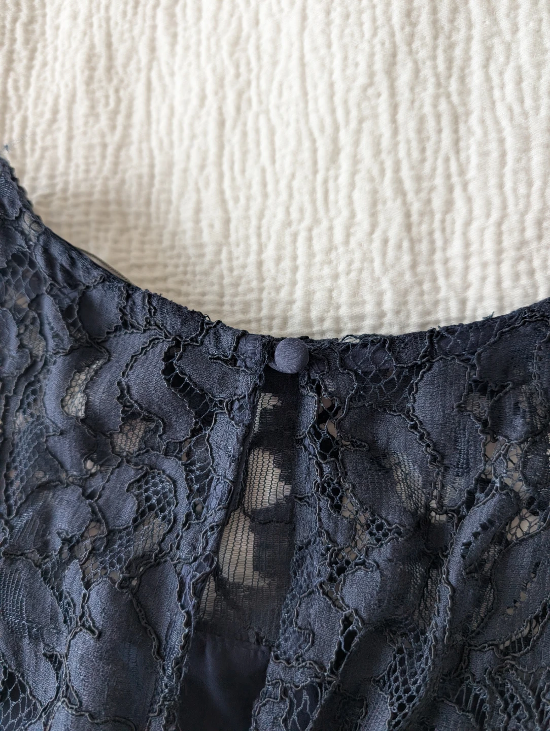 Banana Republic Navy Lace Cap Sleeve Dress - photo 5