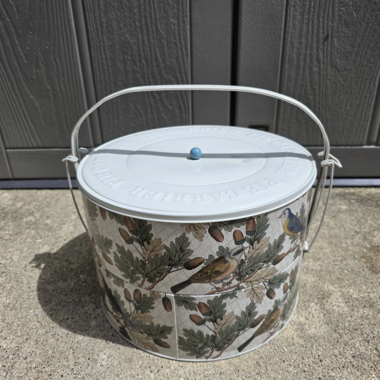 Pie Carrier Tin 12 in wide, 8 in tall - photo 2