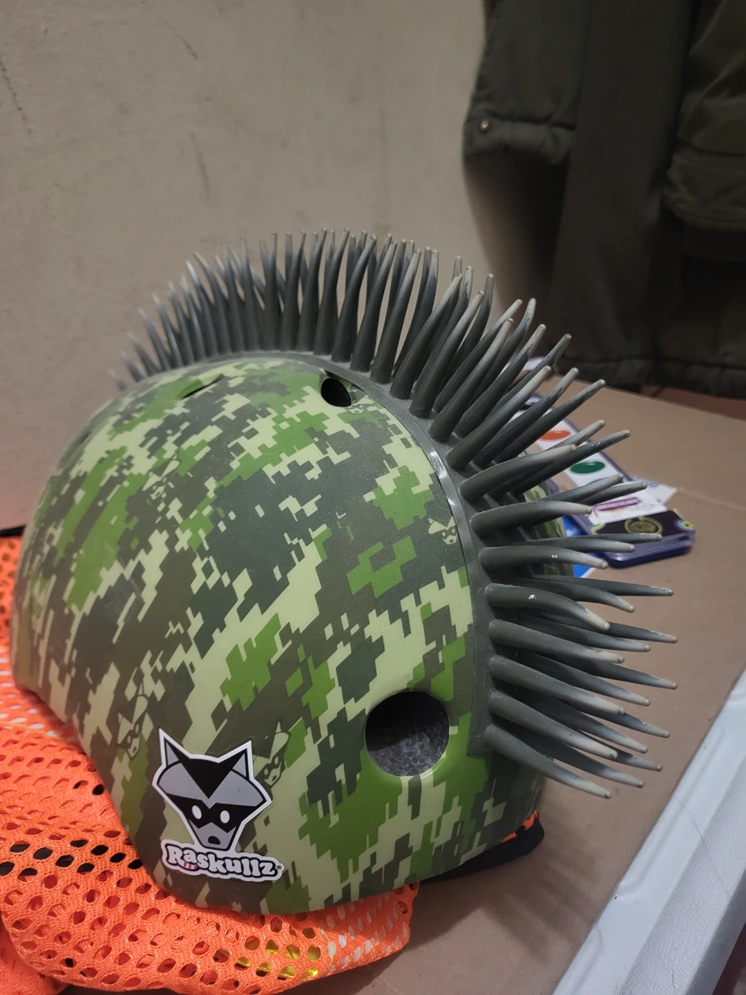 Raskullz Child's Helmet - Size S - photo 3