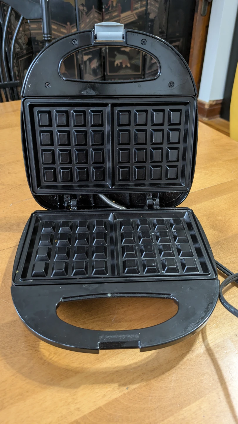 Rival Black Waffle Maker - photo 2