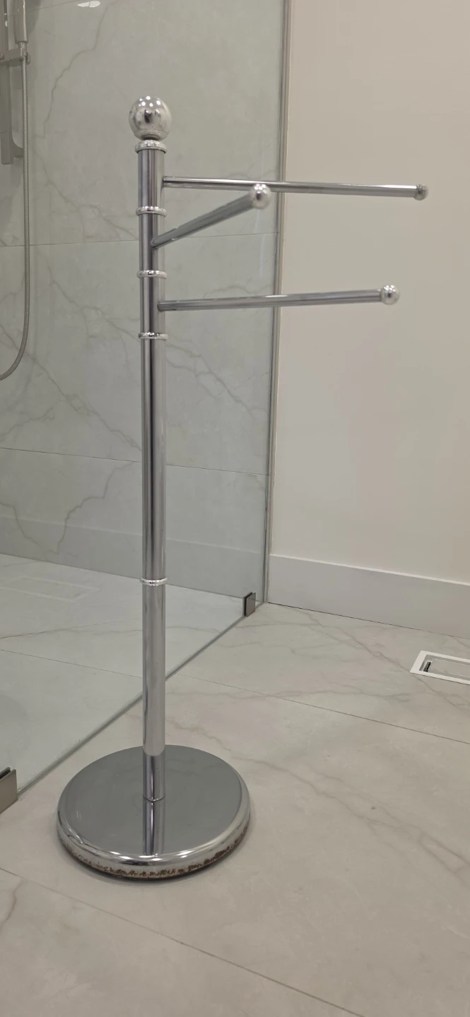 Chrome Freestanding Towel Rack with 3 Arms