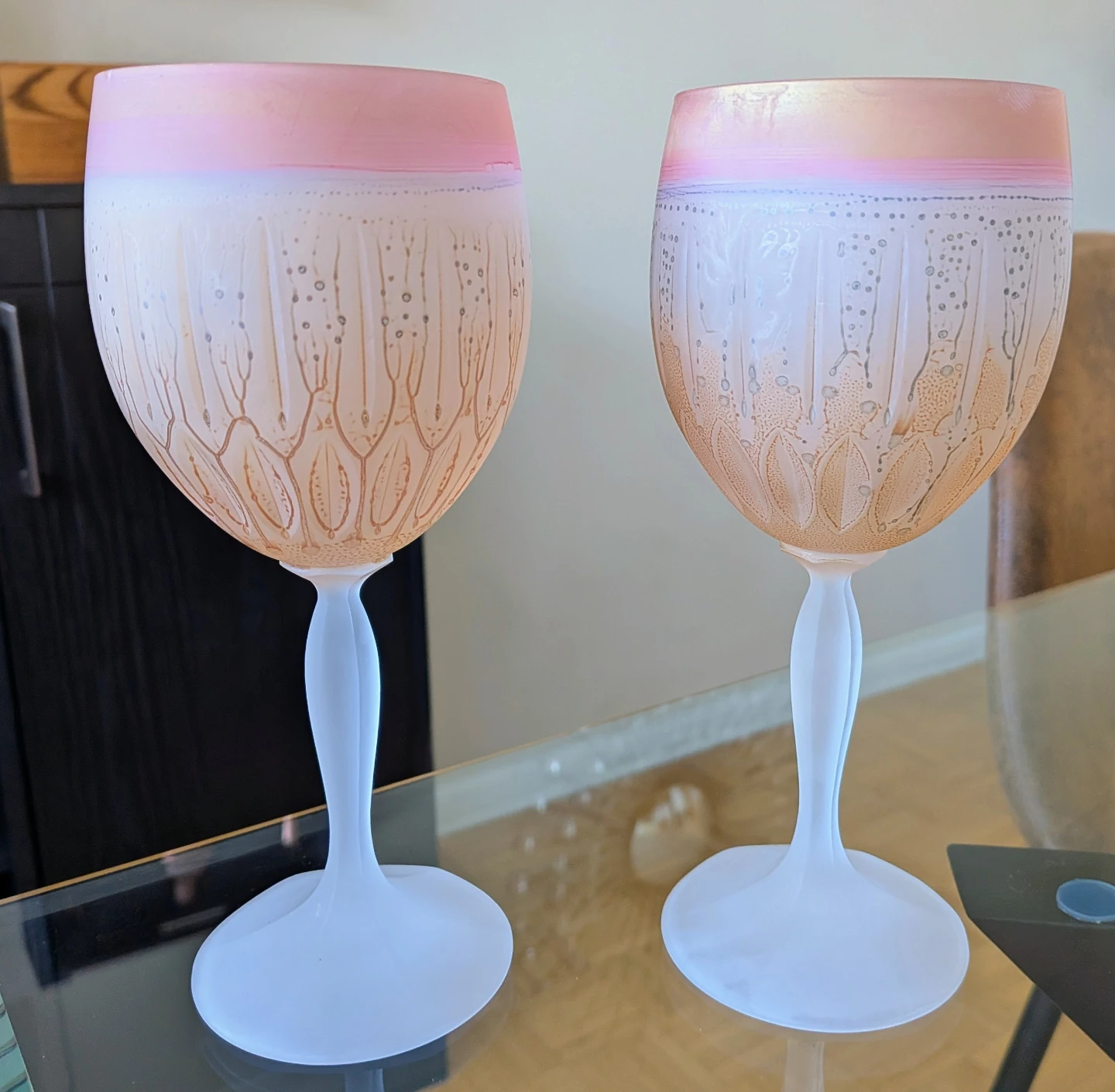 Set of 2 Frosted Pink & White Wine Glasses