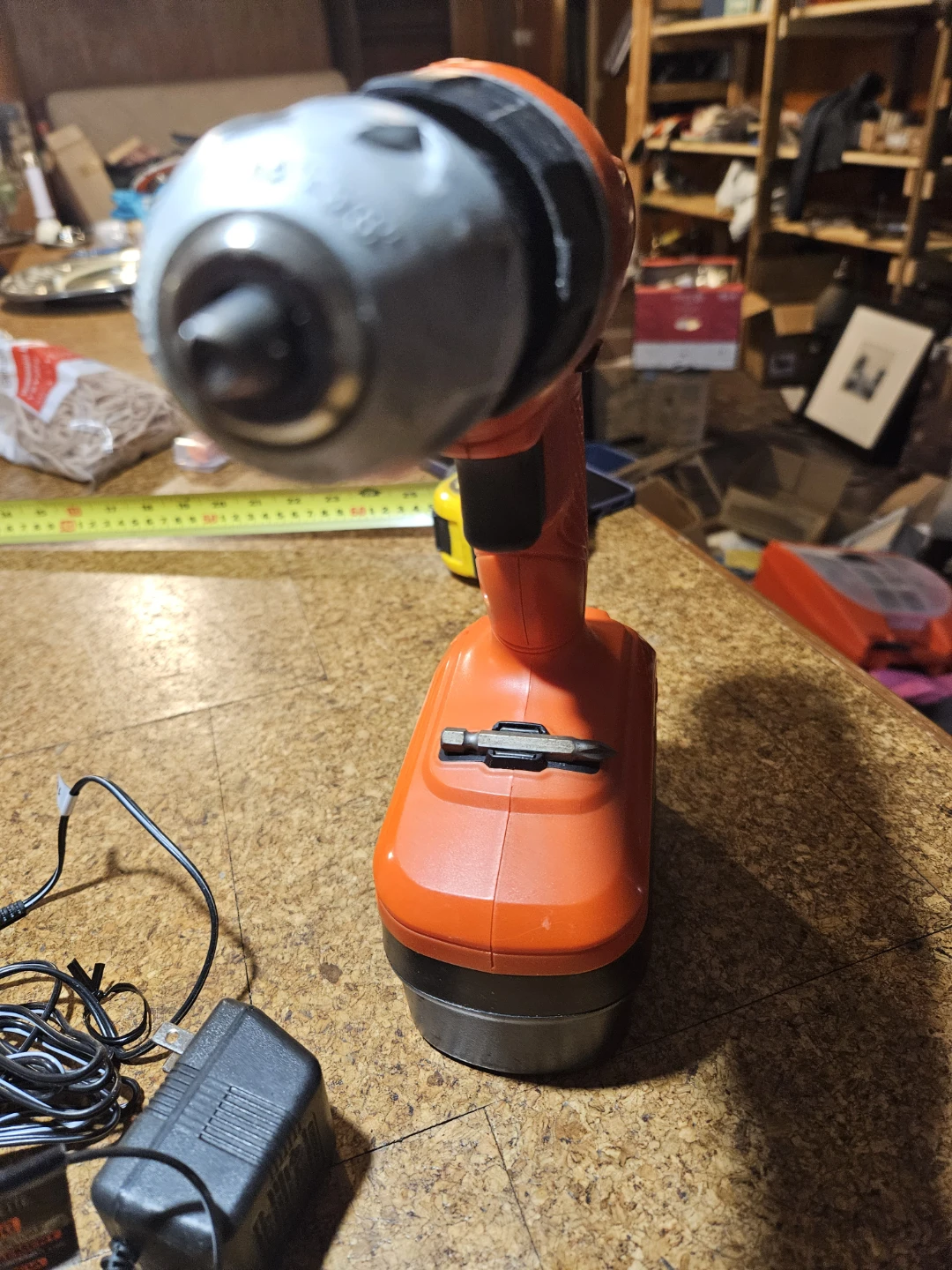 Black & Decker 18V Cordless Drill with Charger - photo 3