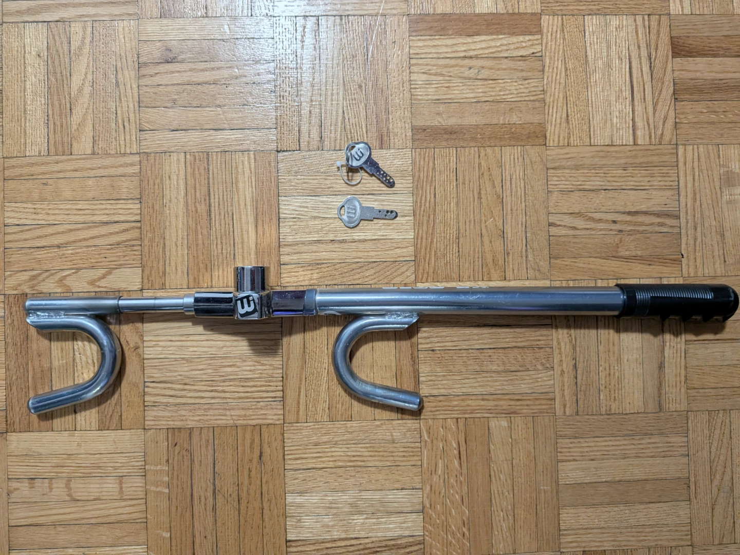 The Club LX Steering Wheel Lock
