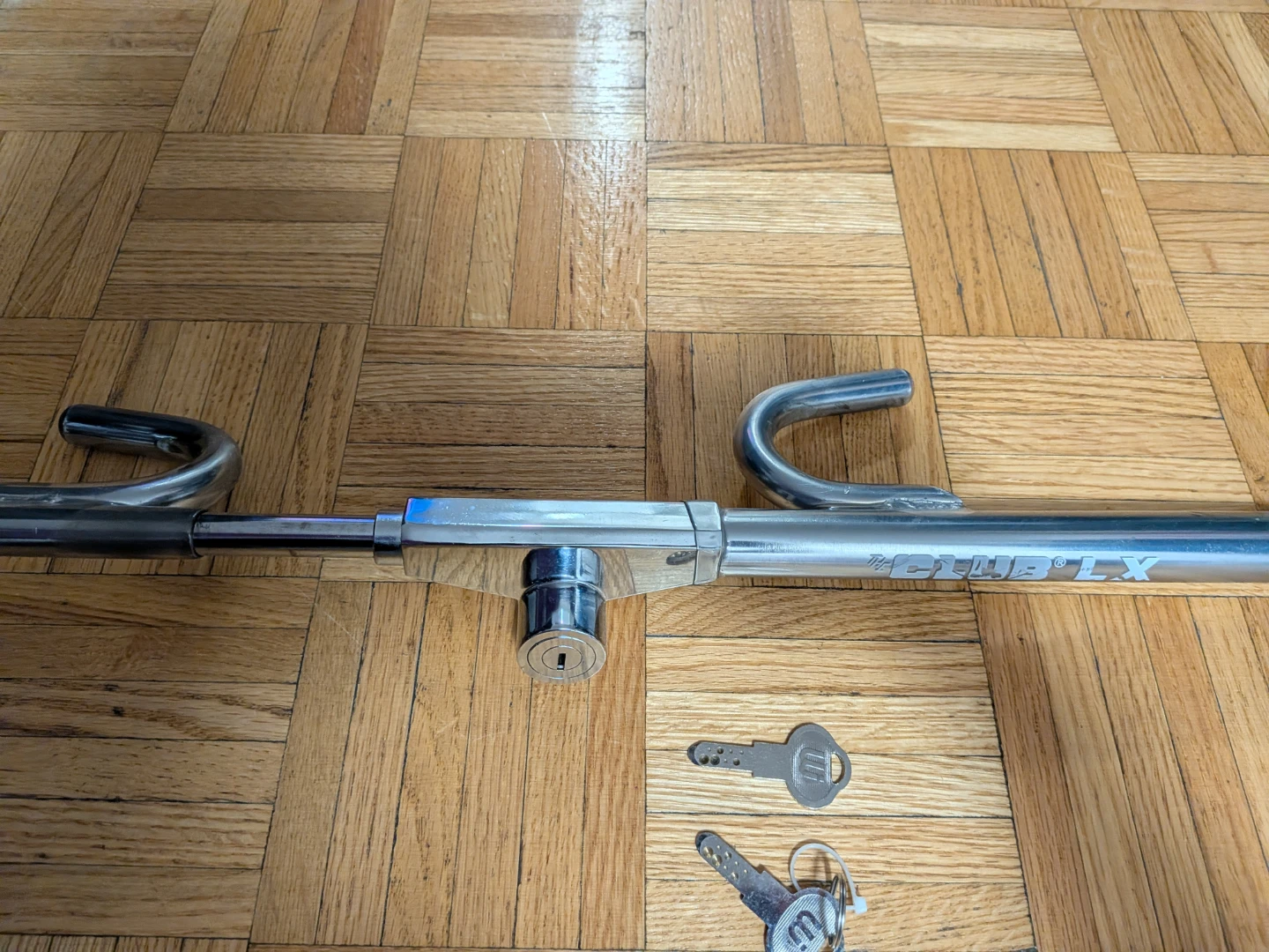 The Club LX Steering Wheel Lock - photo 2